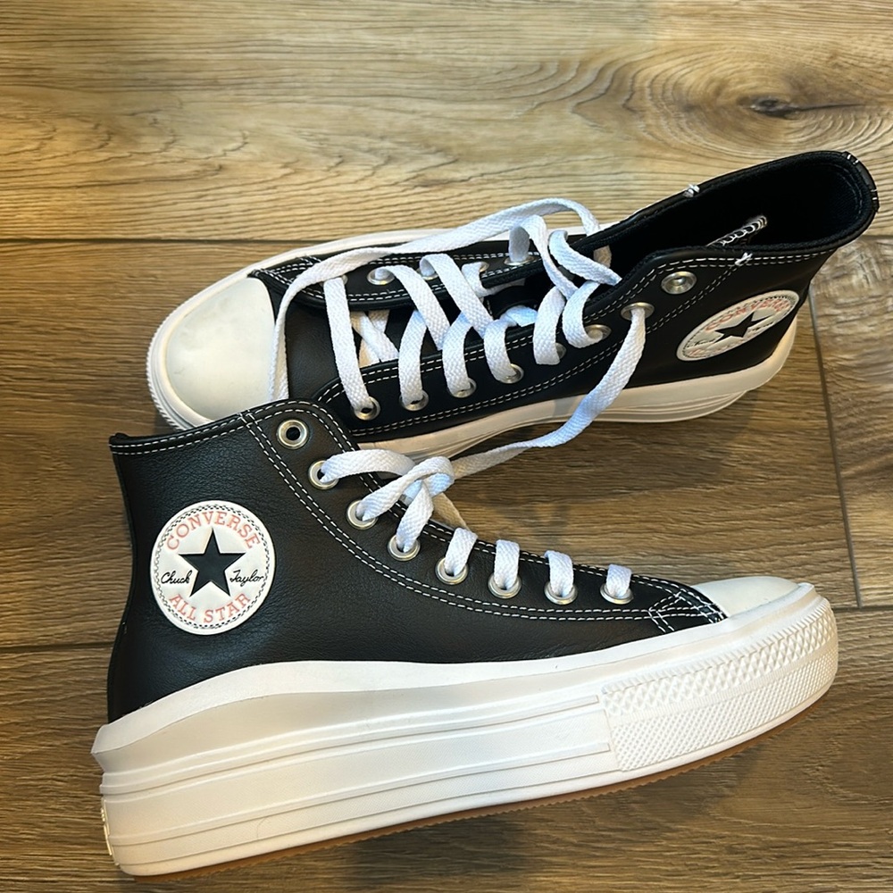 Chuck Taylor all star move platform foundational leather sneakers